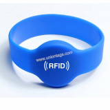 High Quality MF1 S70 Waterproof  RFID Silicone Wristband